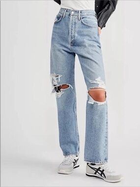 Agolde 90s Mid Rise Jean. Size 23.